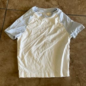 Women’s xs crop tee